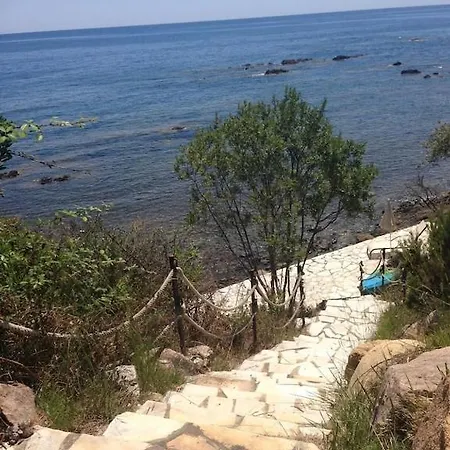 De Reve Sur La Pieds Dans L'eau, Privee, Piscine, Jacuzzi, Heliport * Sari-Solenzara