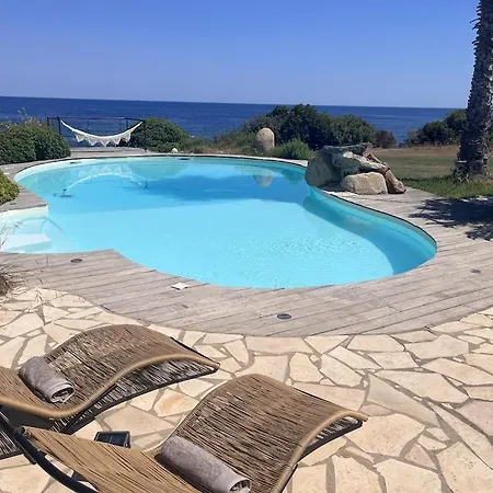 De Reve Sur La Pieds Dans L'eau, Privee, Piscine, Jacuzzi, Heliport * Sari-Solenzara