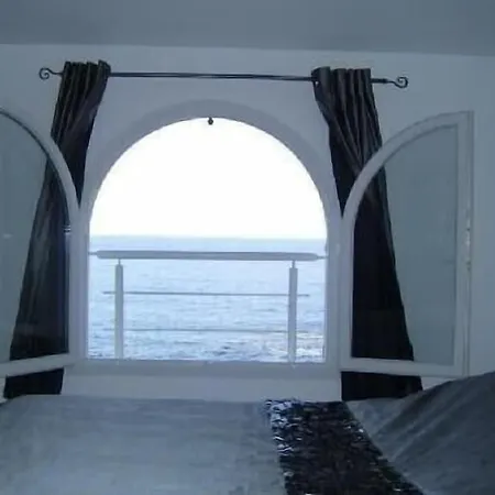 De Reve Sur La Pieds Dans L'eau, Privee, Piscine, Jacuzzi, Heliport * Sari-Solenzara